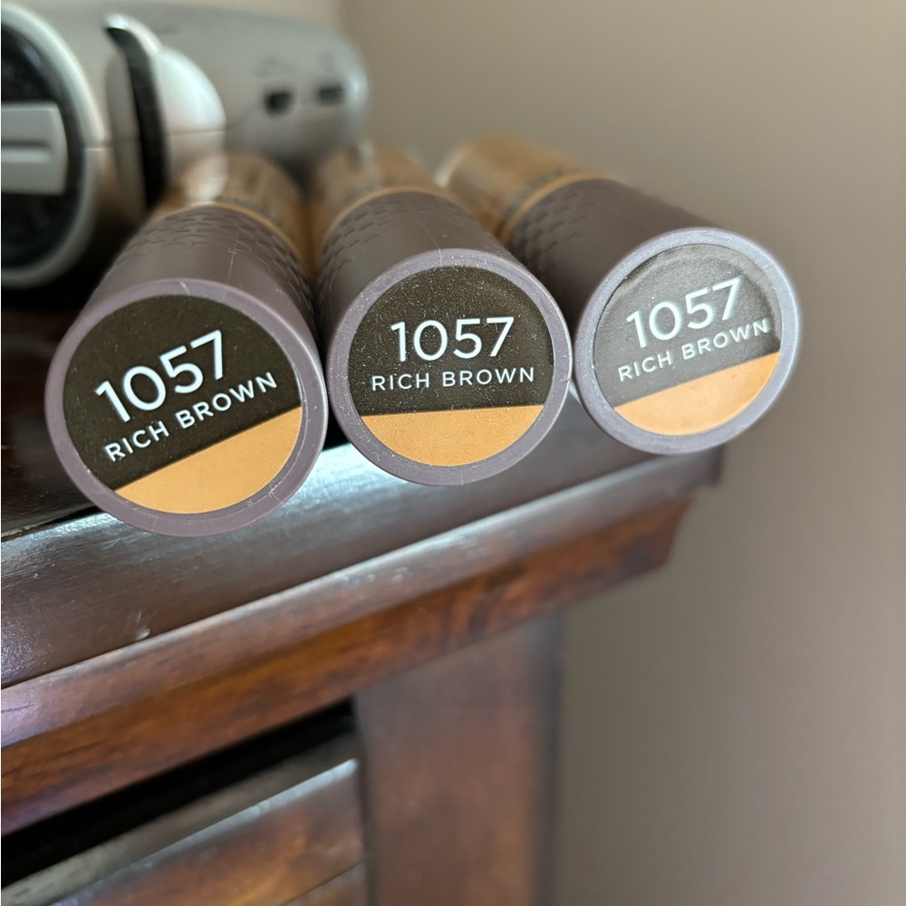 Burt’s bees makeup